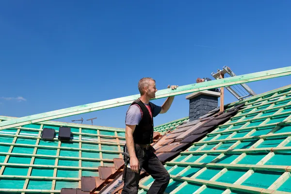 Factors to Consider When Choosing Roofing Materials in Texas